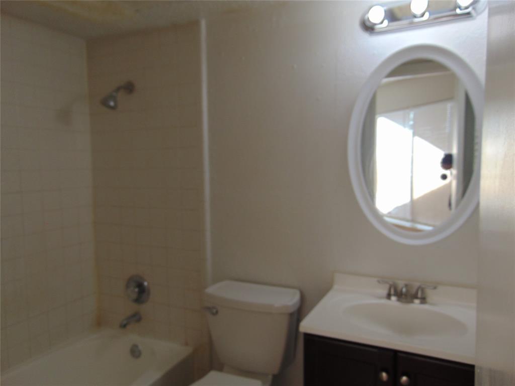 Richland Trace Condos - Residential