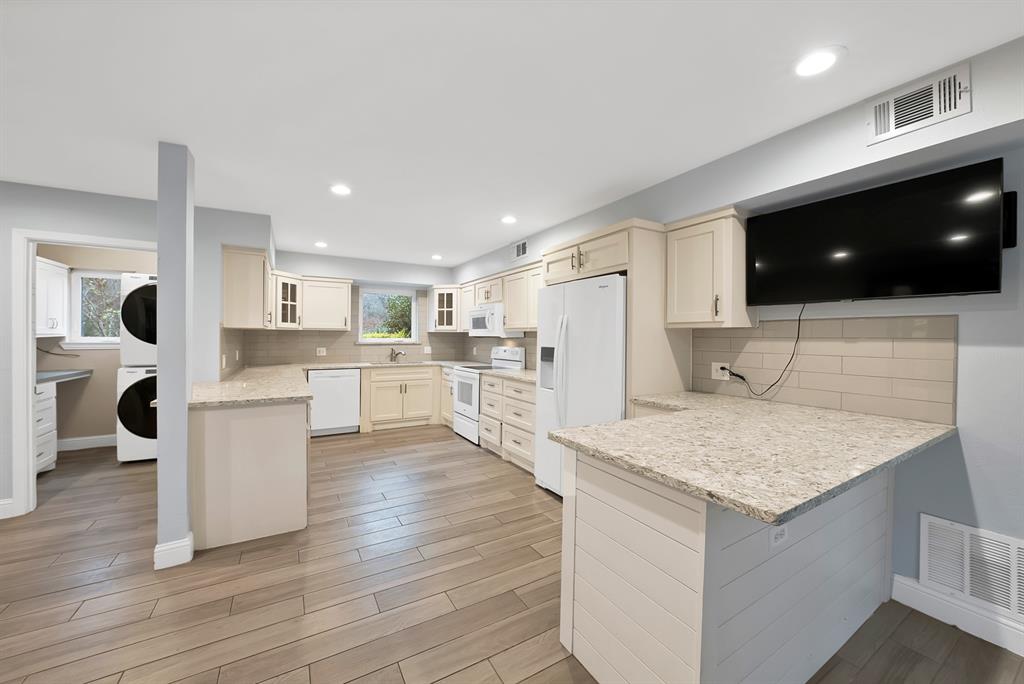 Montecito Estates Sub - Residential