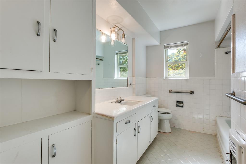 Lake Ridge Estates - Residential Lease