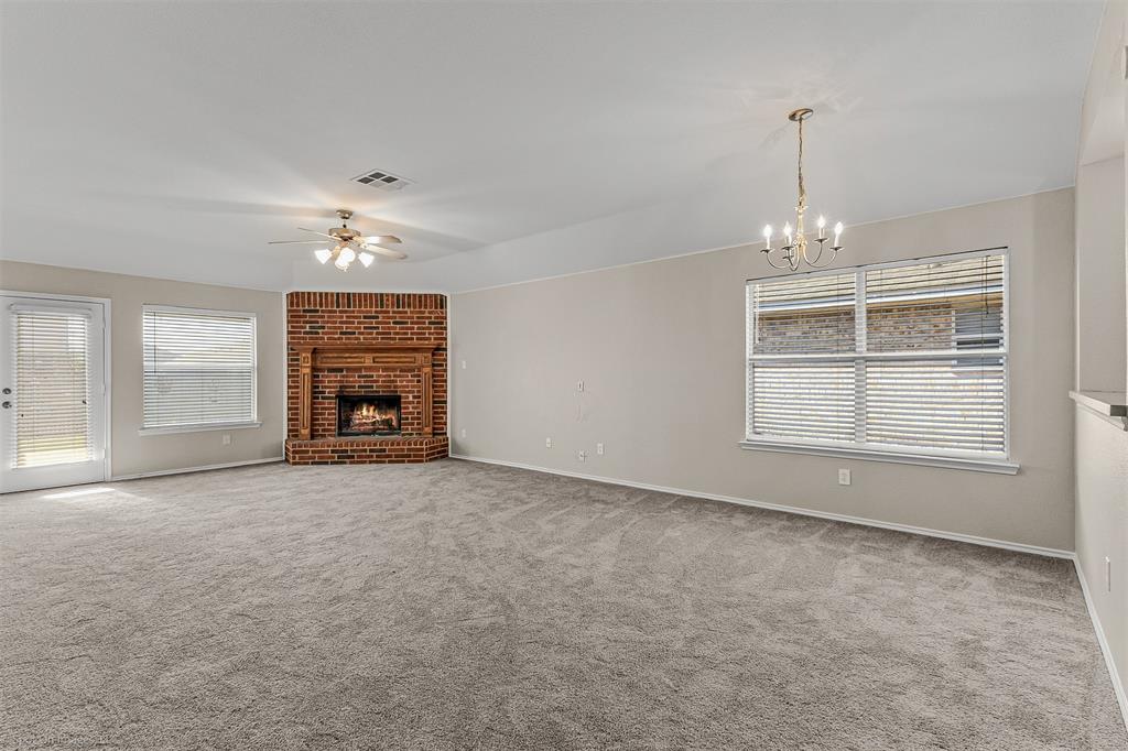 WOODLAND CREEK - Residential