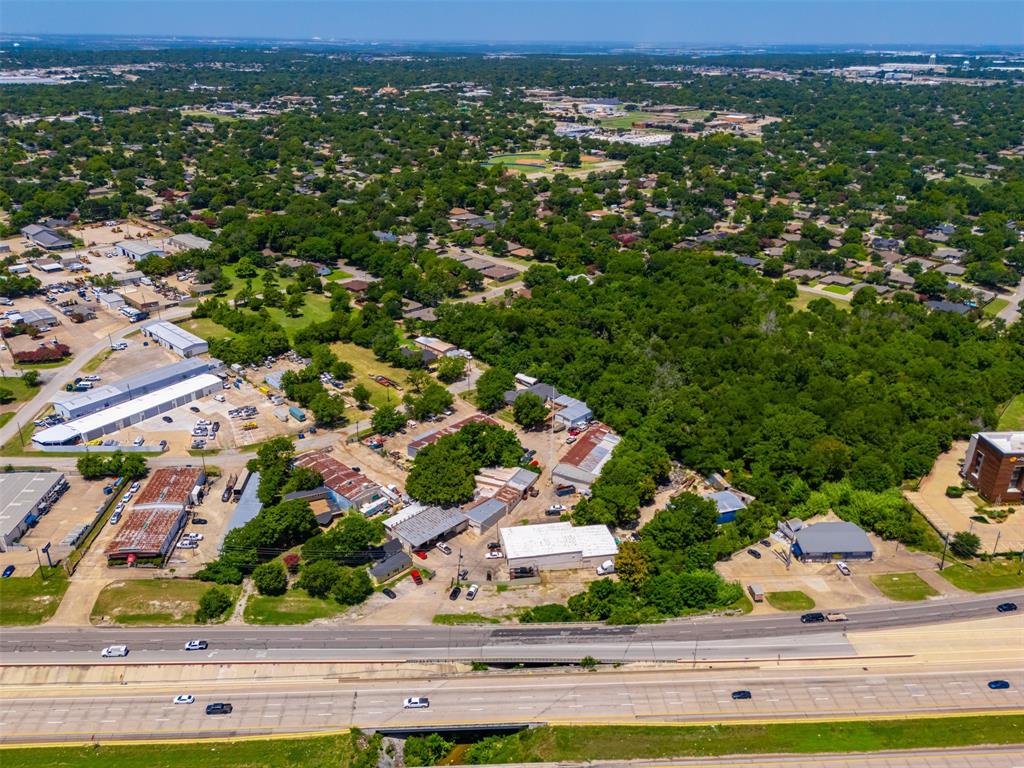 Crestview - Commercial Sale