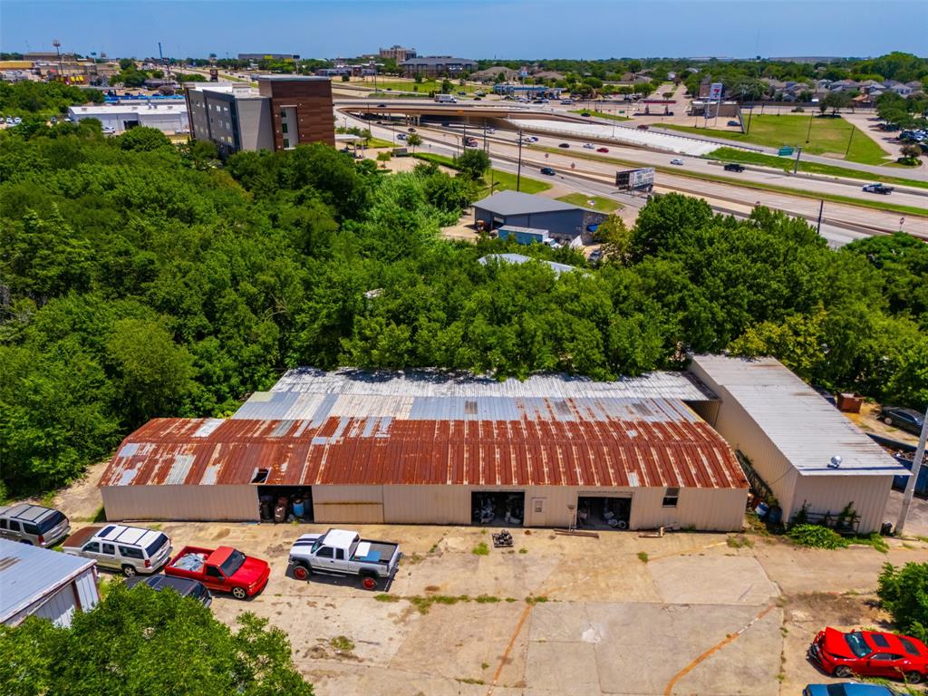 Crestview - Commercial Sale