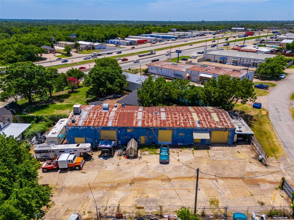 Crestview - Commercial Sale