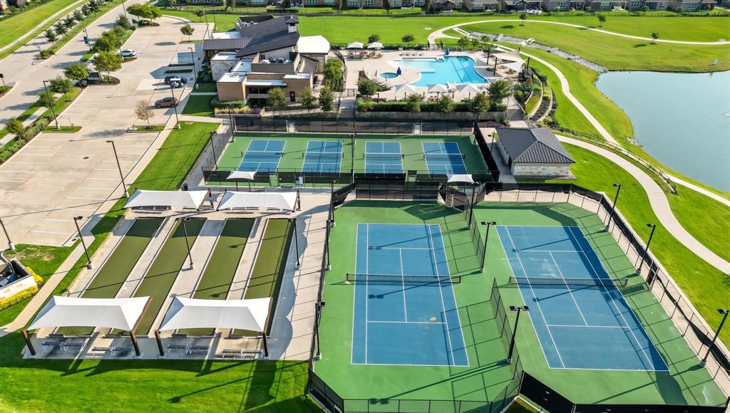 Little Elm, Texas 76227, United States, 3 Bedrooms Bedrooms, ,2 BathroomsBathrooms,Residential,Pending,208529