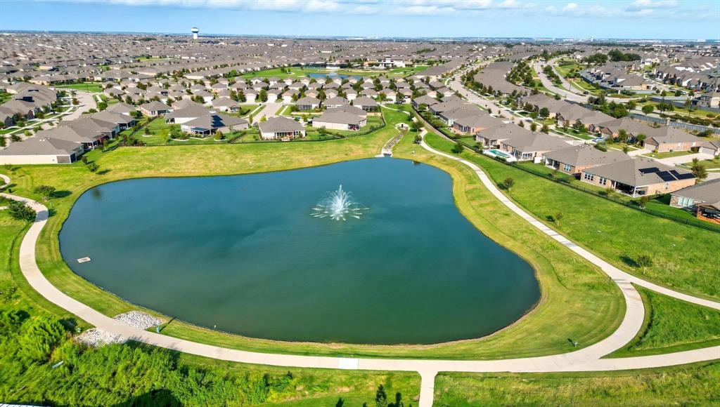 Little Elm, Texas 76227, United States, 3 Bedrooms Bedrooms, ,2 BathroomsBathrooms,Residential,Pending,208529