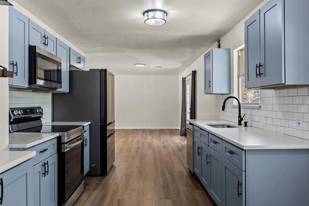 (20003.0) RES IDLEWOOD - Residential