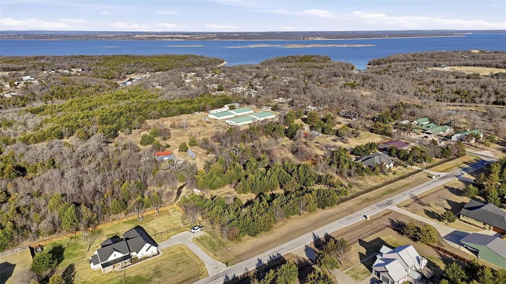 Brandon V Lake Living - Land