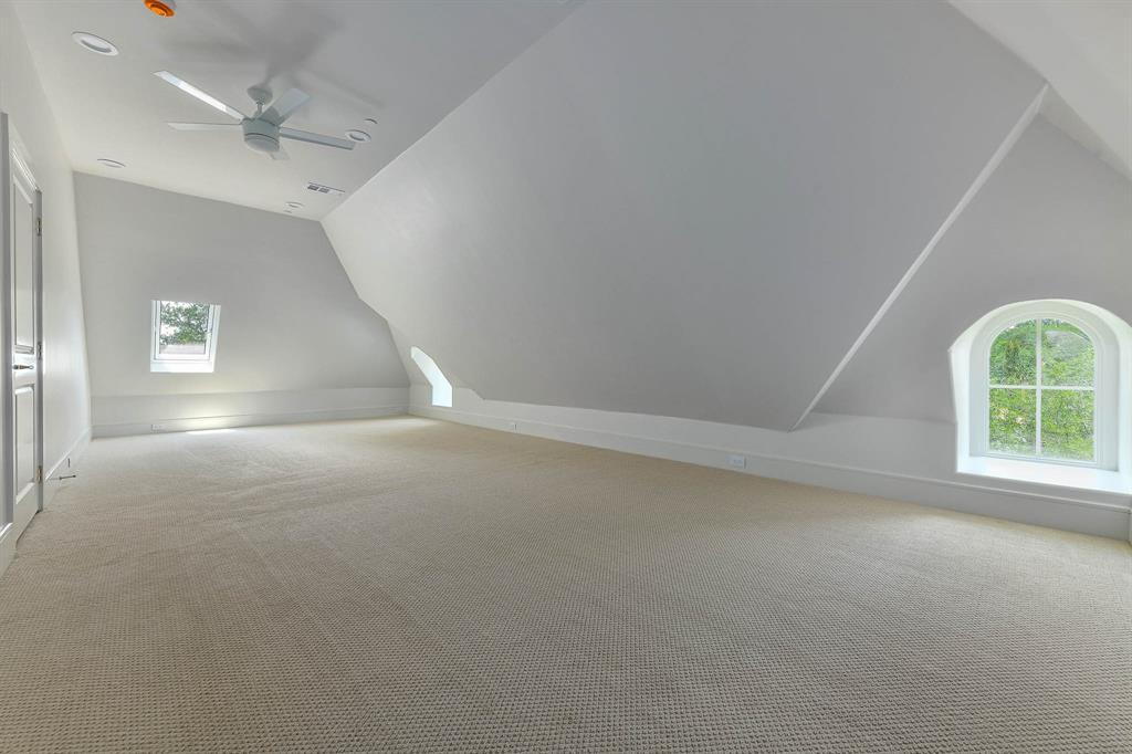 Lomo Linda - Residential