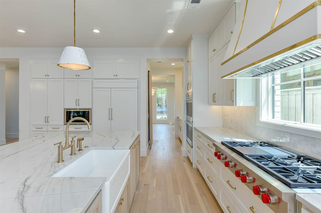 Lomo Linda - Residential