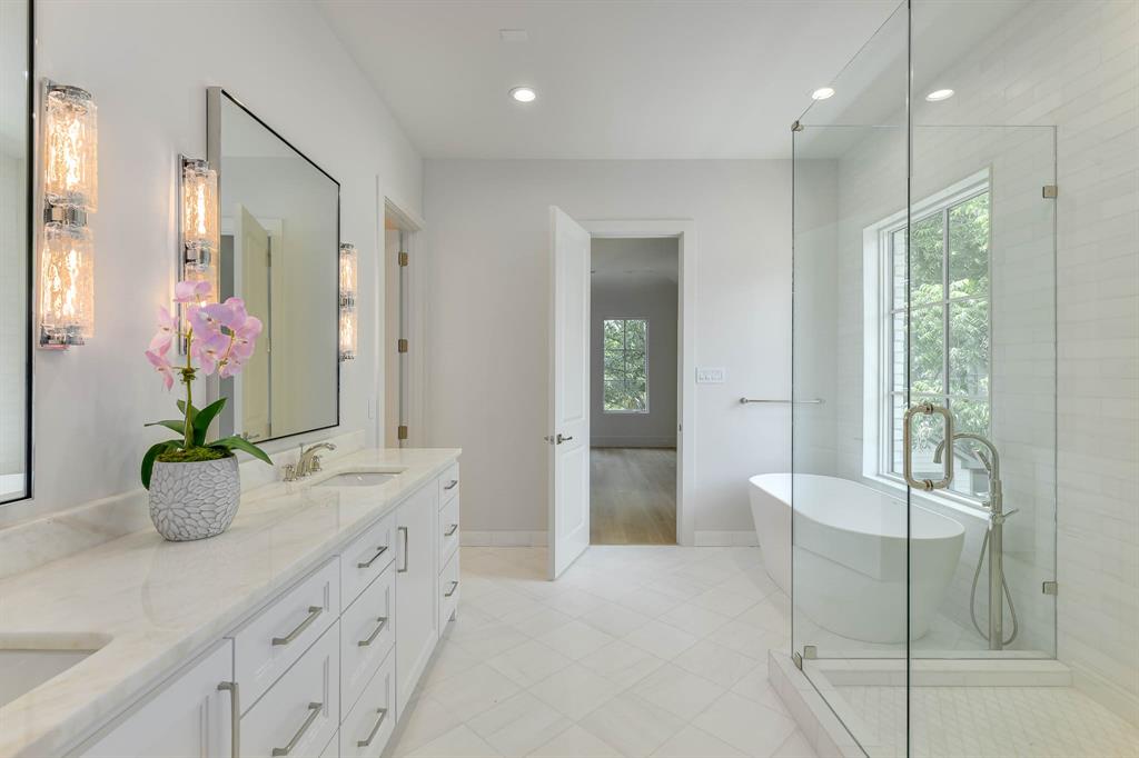 Lomo Linda - Residential