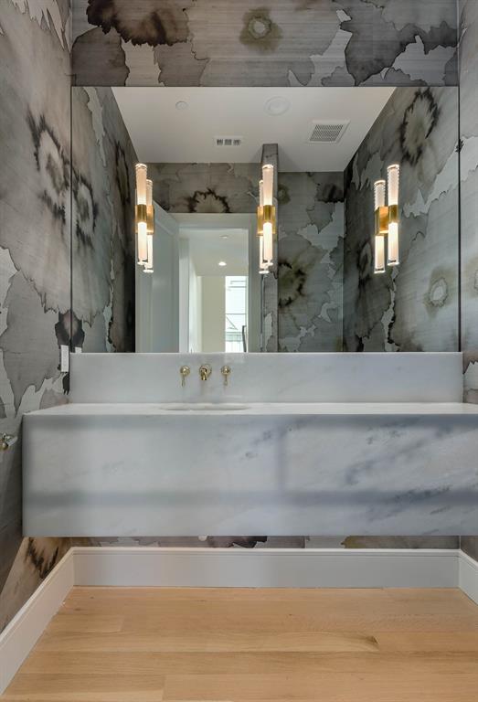 Lomo Linda - Residential