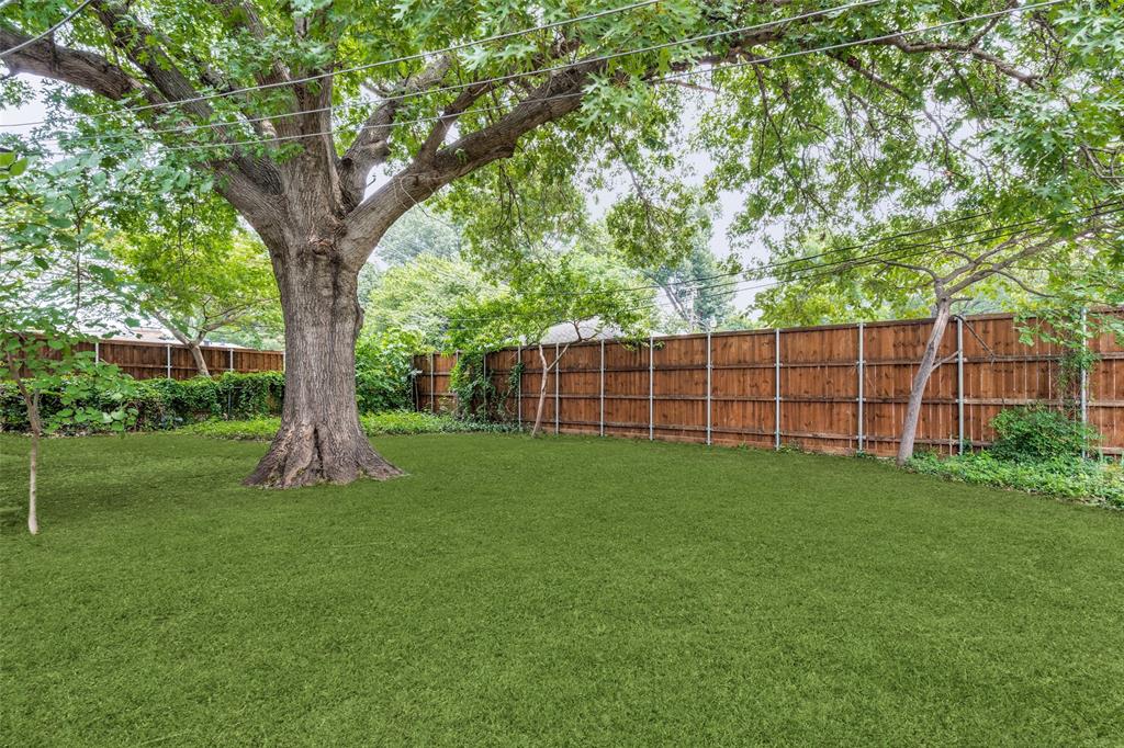 Ridgewood Park - Land