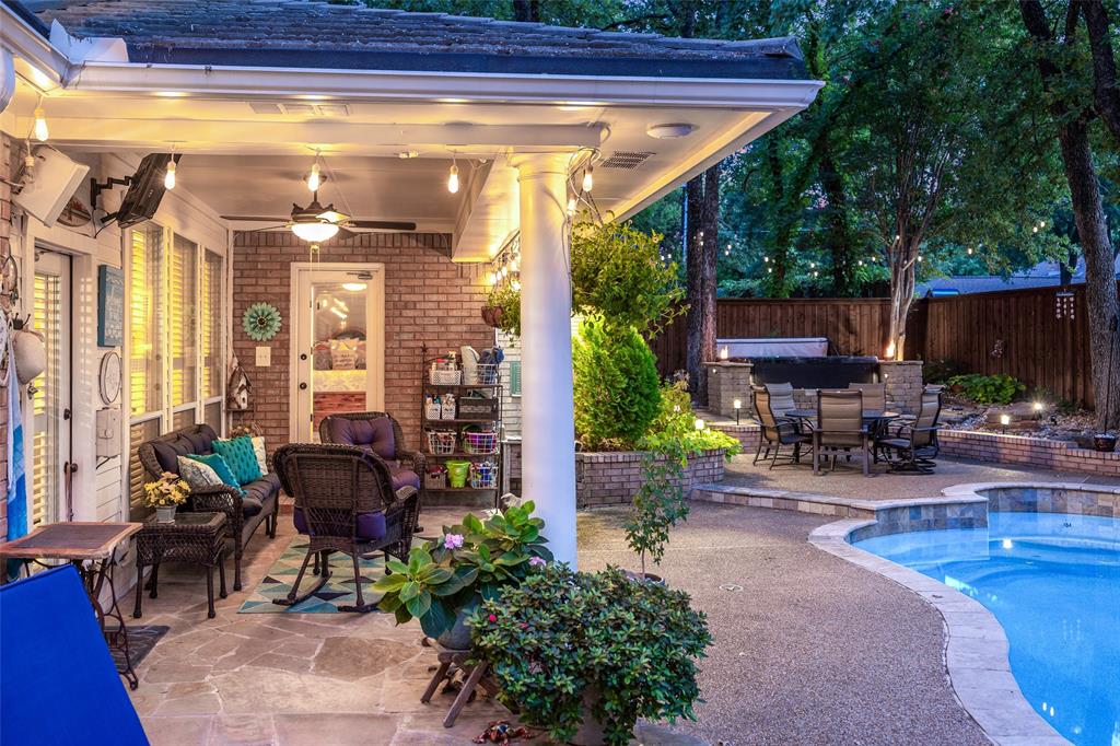 5000 Bridgewater Drive