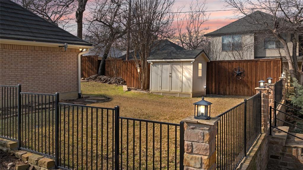 Estates Above Wimbledon - Residential