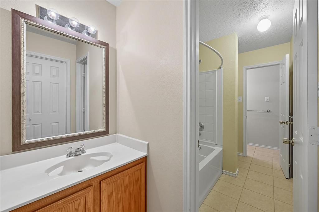 Settlers Way - Residential Lease