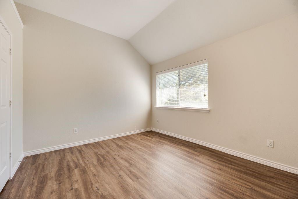 MOSS CREEK ESTATES NORTH II - Residential