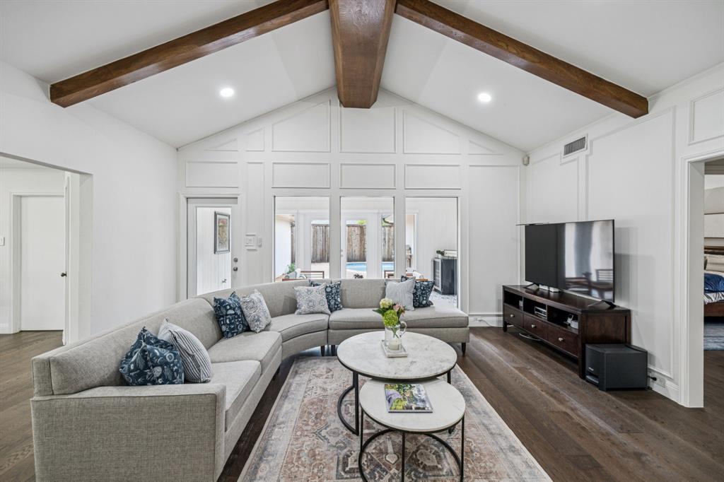 6021 Timber Creek Lane