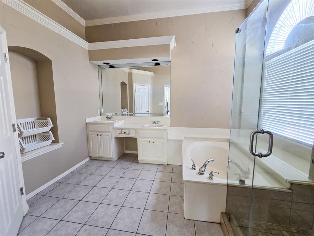 Turnberry Village - Residential Lease