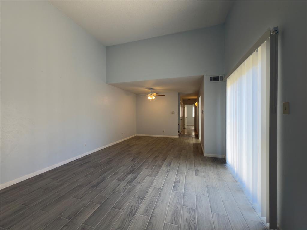 Richardson Life Style Twnhms - Residential