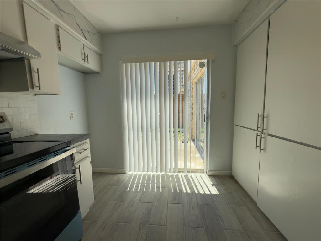 Richardson Life Style Twnhms - Residential