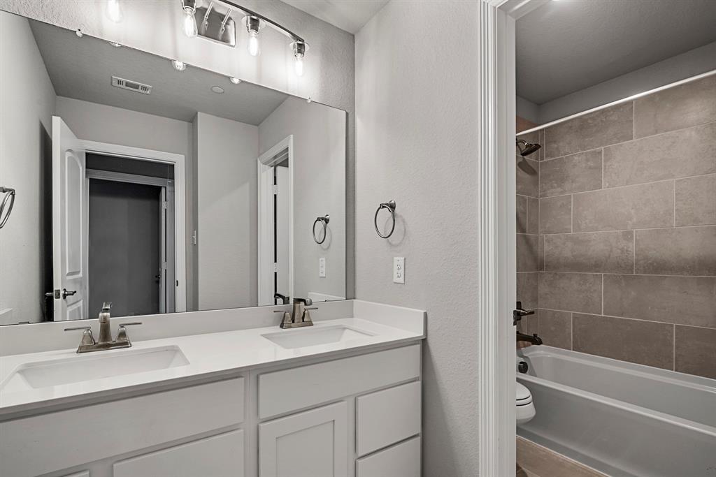 Mockingbird Estates Townhomes - Residential