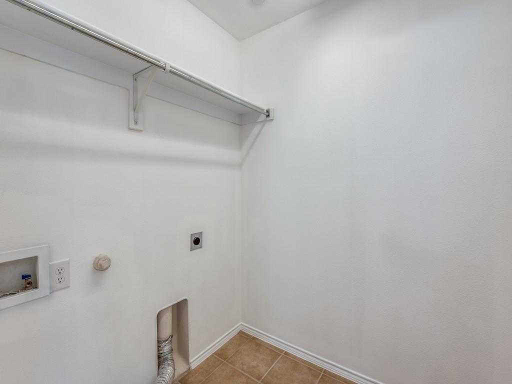 Pasquinellis Village On The Green - Residential Lease