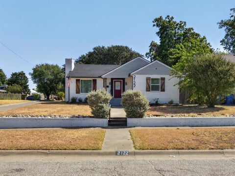 Photo of 2122 Berwick Avenue, Dallas, TX 75203 (MLS # 21379562)