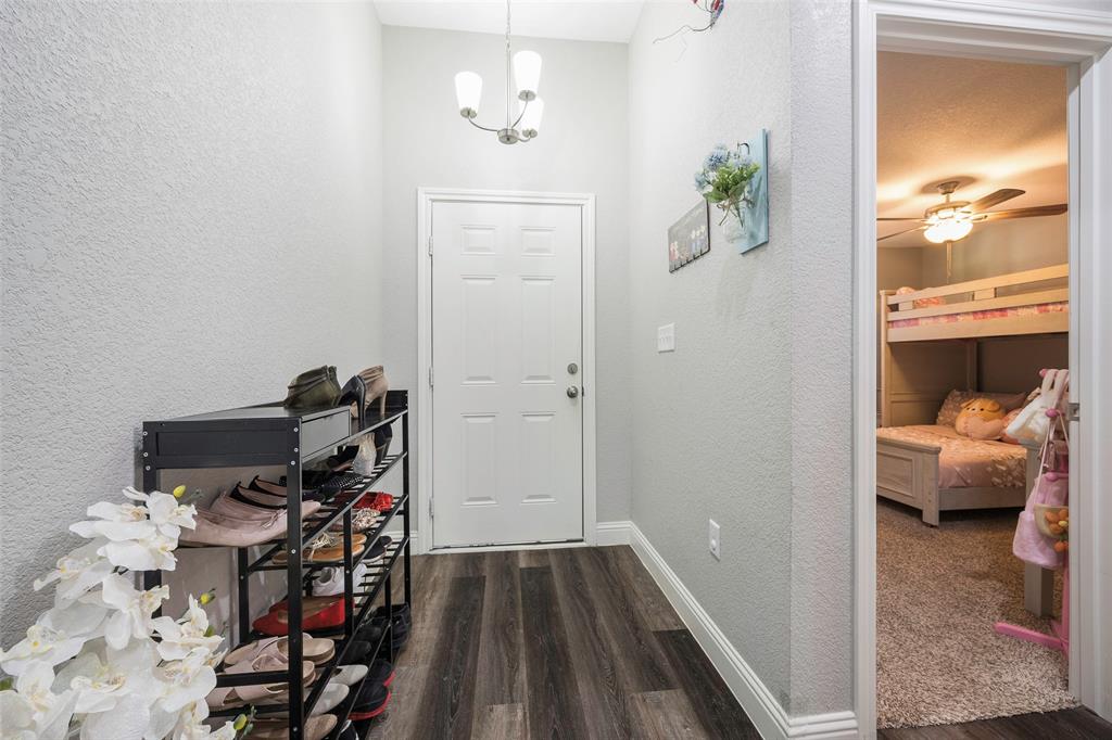 1004 San Jacinto Street