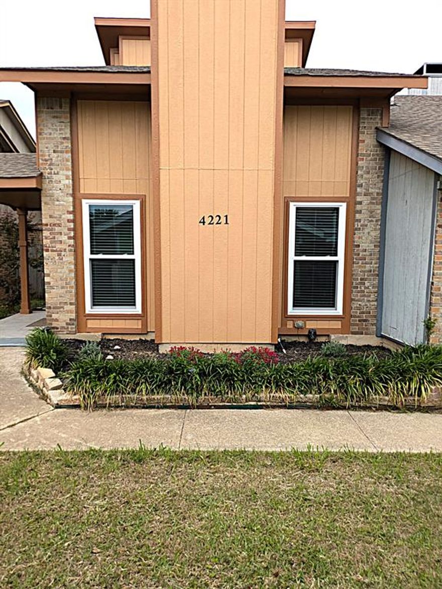 Charming and low-maintenance 2-story garden home in the heart of Flower Mound! Cute end-unit tucked away at the back of a quiet cul-de-sac, offering added privacy and minimal traffic. This 2-bedroom, 1.5-bath home offers 948 sq ft of thoughtfully designed living space, perfect for comfortable everyday living. The kitchen features granite countertops, breakfast bar, an eat-in dining area, fridge, KitchenAid Range, all flowing seamlessly into the inviting living room highlighted by tall ceilings and a wood-burning fireplace. New windows were recently installed in the living area. Step outside to enjoy a private, fenced backyard flush with new sod—ideal for relaxing or a small pet. The detached 2-car garage with epoxy floors includes additional storage space, providing both convenience and functionality. Located in a desirable area, within walking distance of Timbercreek Elementary, multiple parks, walking trails, Parker Square, shopping, dining, DFW Airport, and major commuter routes, this home is a great opportunity for first-time buyers, downsizers, or investors. Washer and dryer included.