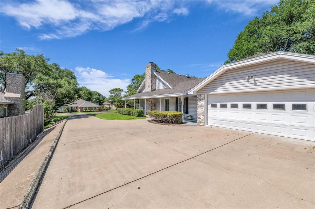 West Woodway Hill - Residential