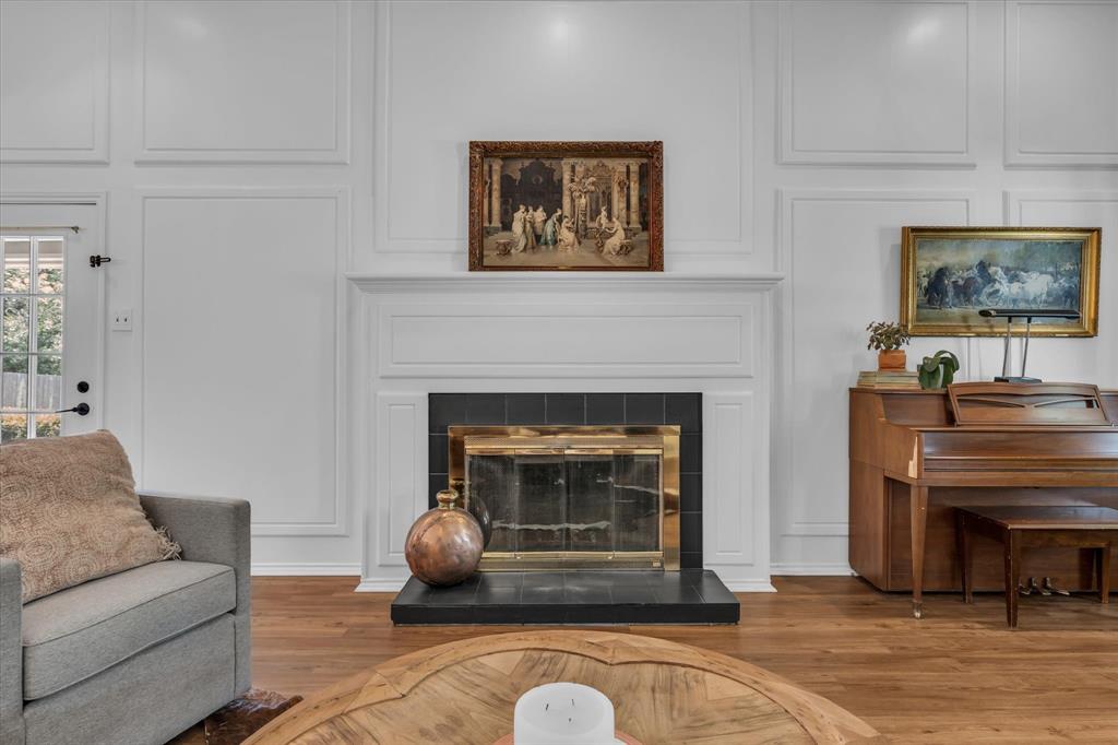 West Woodway Hill - Residential