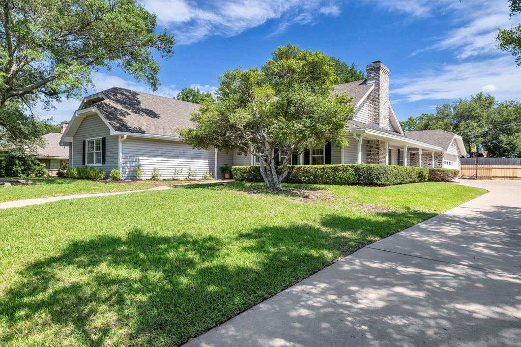 West Woodway Hill - Residential