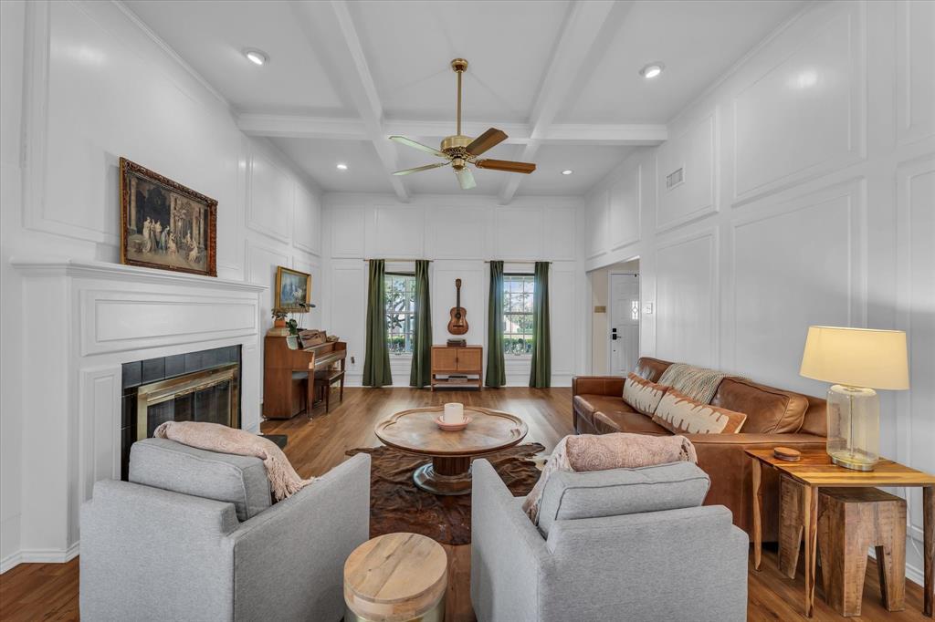 West Woodway Hill - Residential