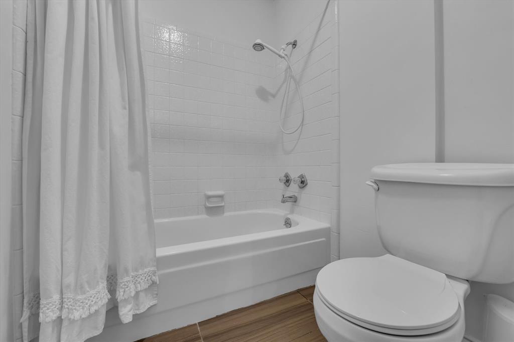 West Woodway Hill - Residential