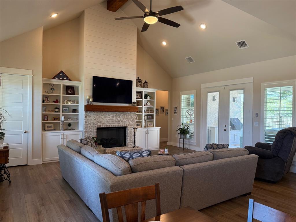 Grand Harbor On Lake Bridgeport - Residential