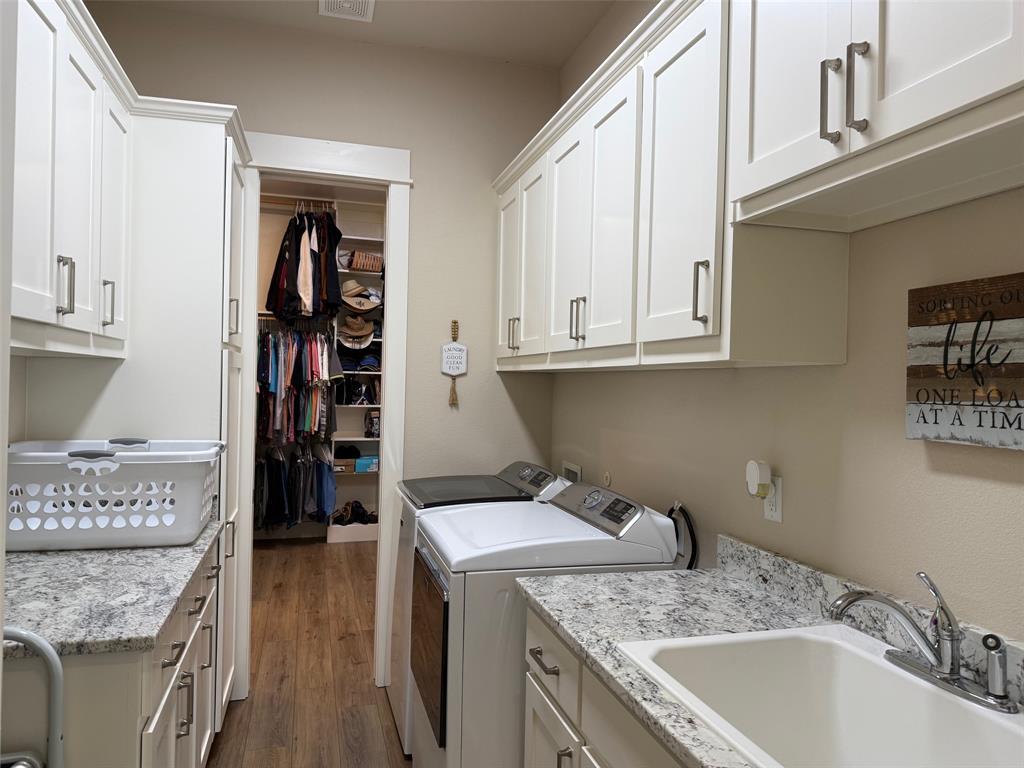 Grand Harbor On Lake Bridgeport - Residential