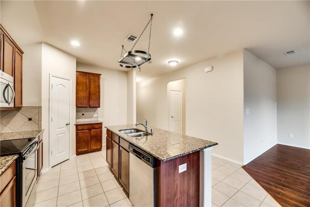 Rolling Meadows Fort worth - Residential