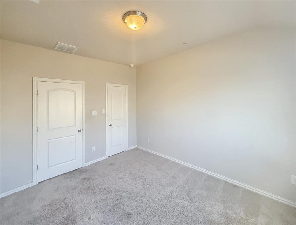 LAKE RIDGE TOWN HOMES - Residential Lease