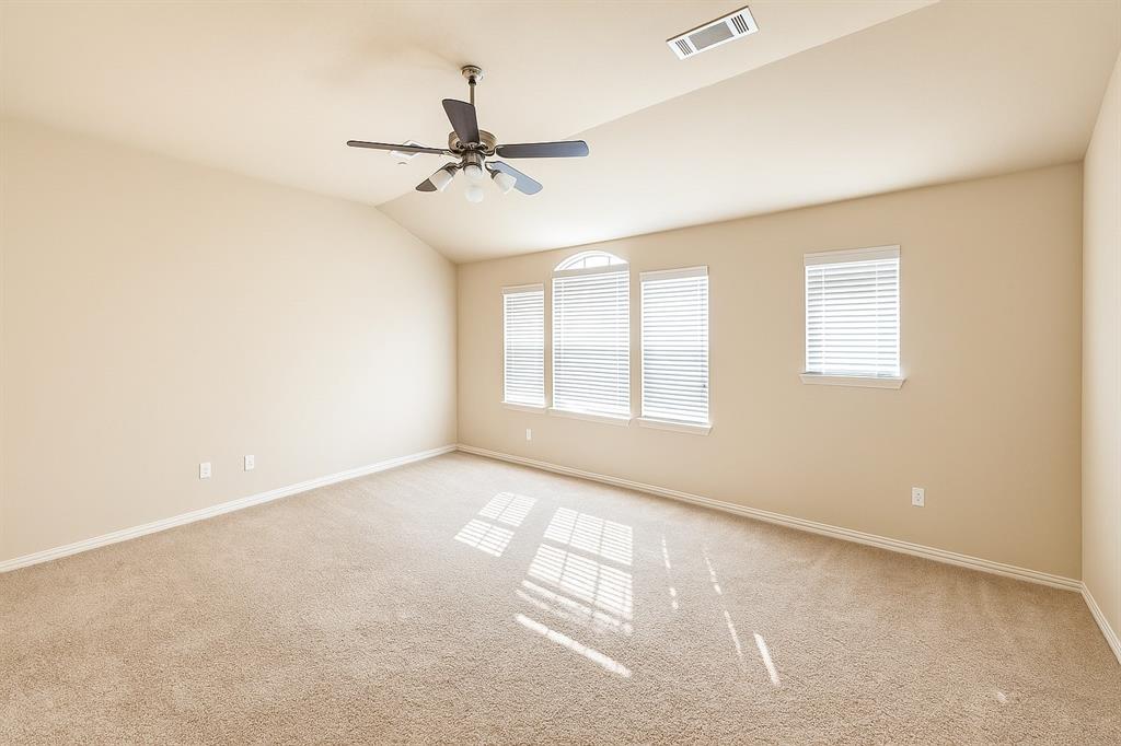 LAKE RIDGE TOWN HOMES - Residential Lease