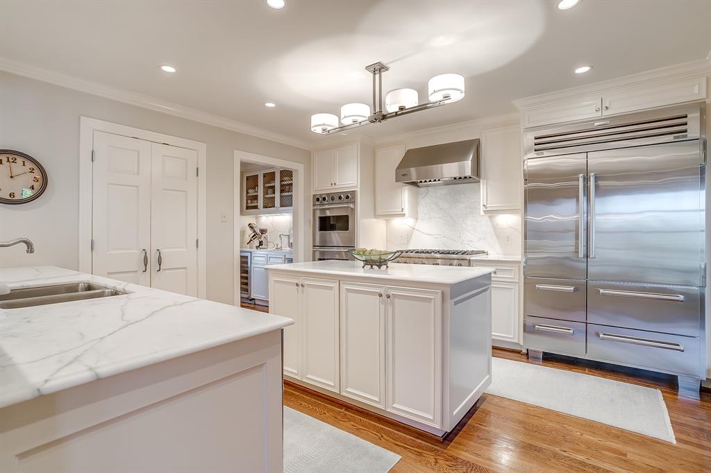 Bellaire Estates - Residential