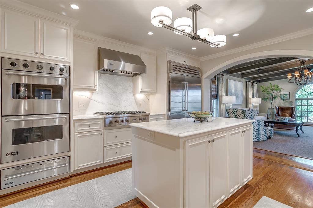 Bellaire Estates - Residential