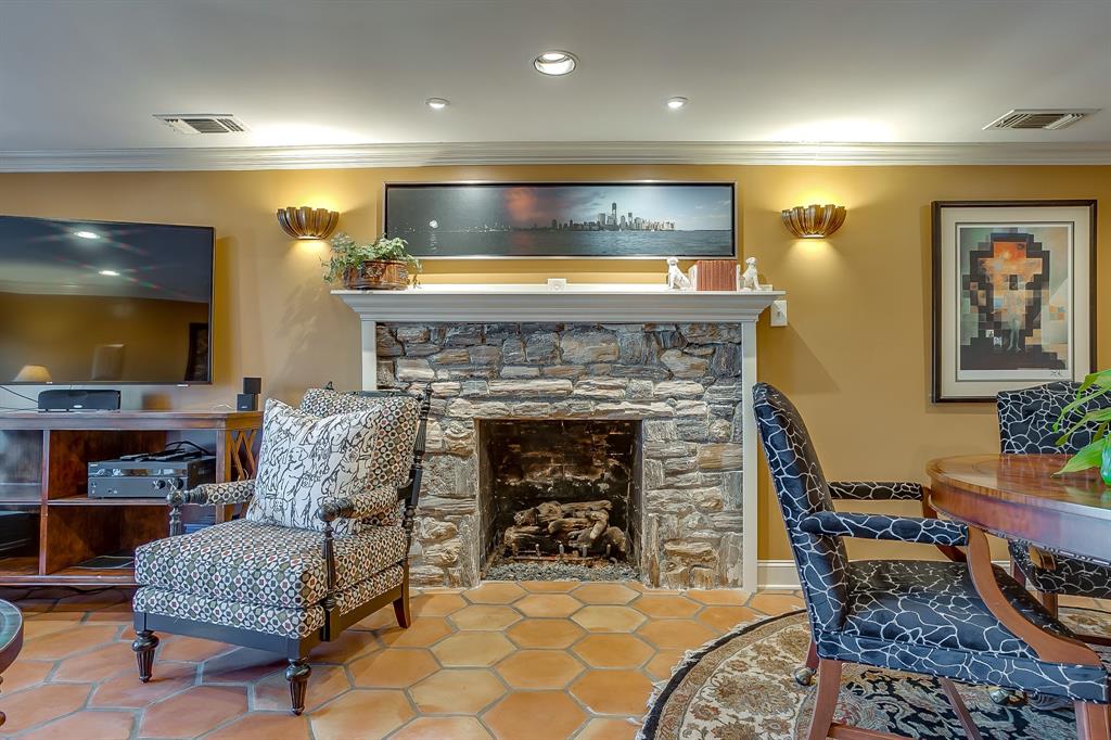 Bellaire Estates - Residential