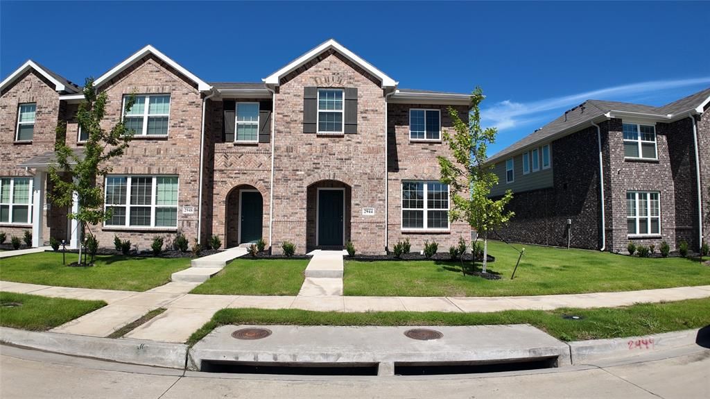 Photo of 2944 Baneberry Lane, Mesquite, TX 75150 (MLS # 21125711)