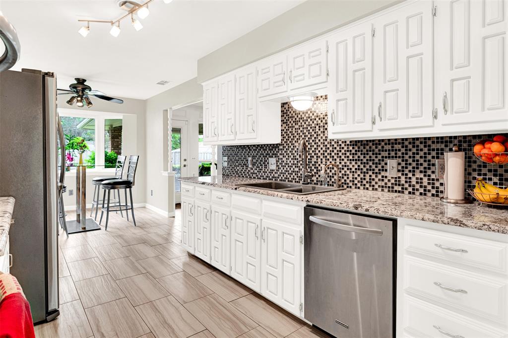 3840 SANTIAGO Drive