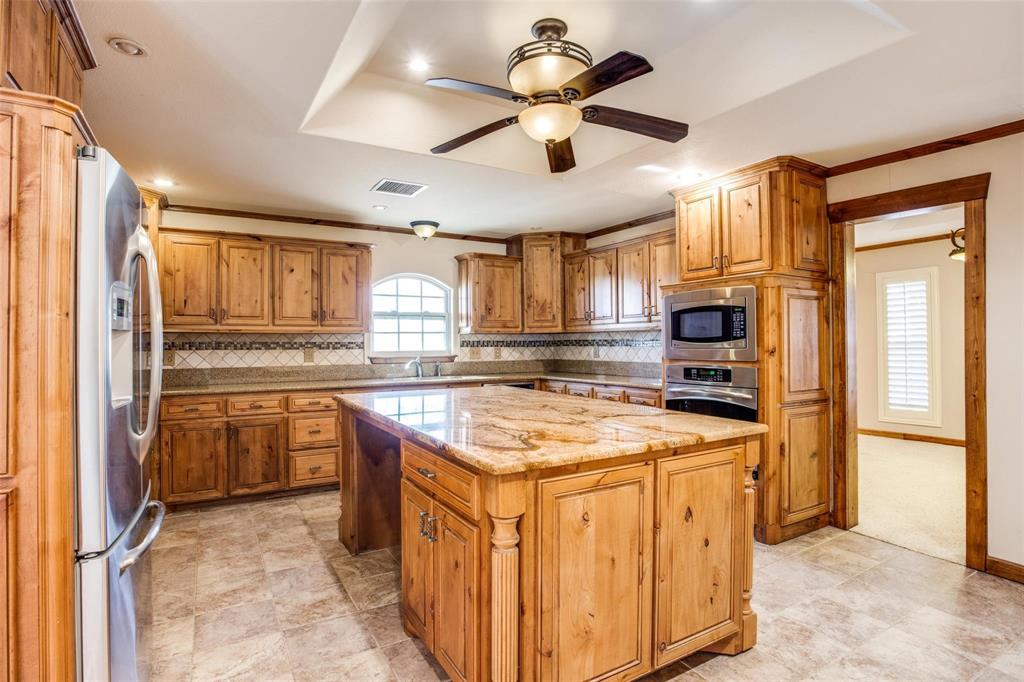 9470 S Highway 377