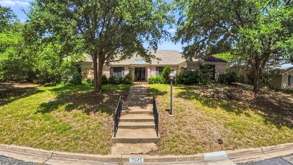 2641 Woodmont Circle