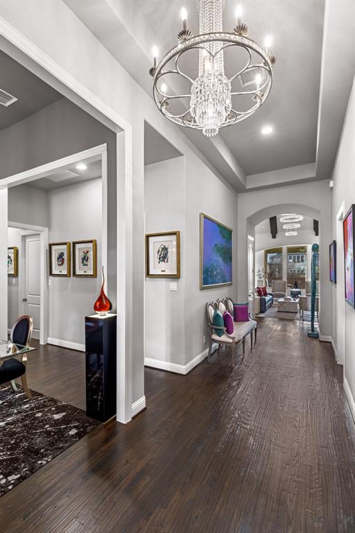 3925 Harrisburg Lane