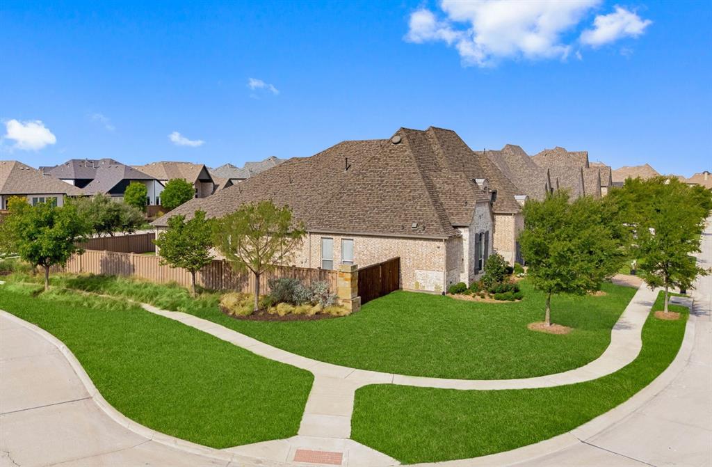 3925 Harrisburg Lane