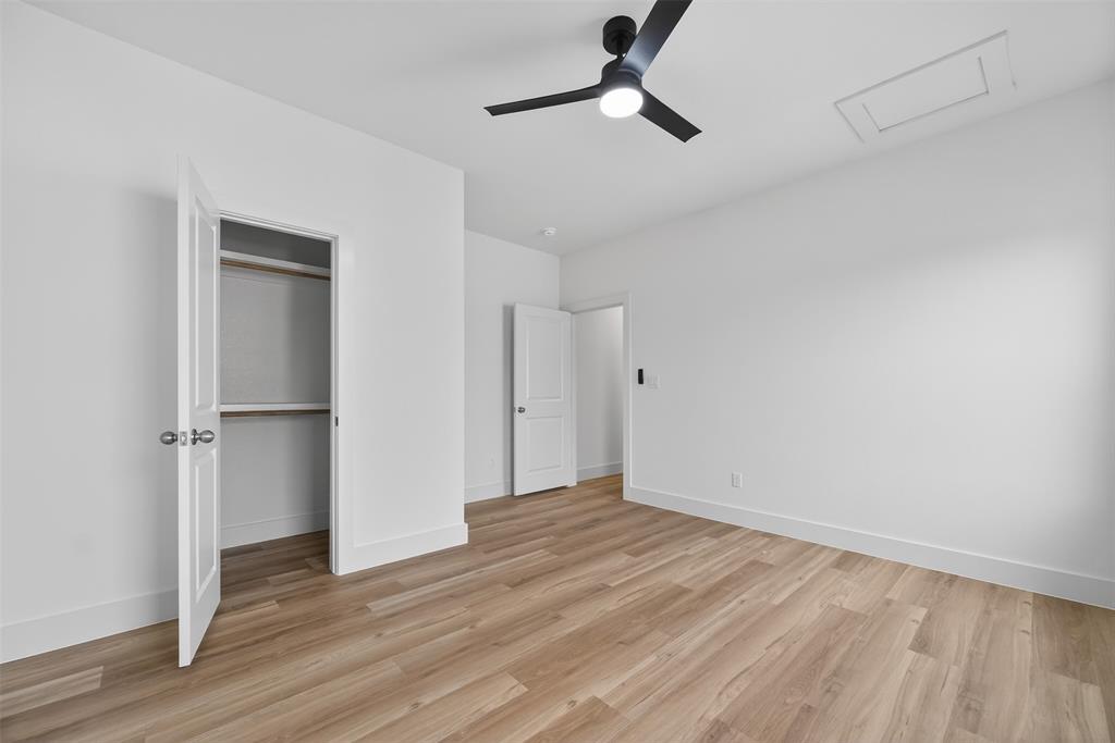 Lincoln Manor - Residential