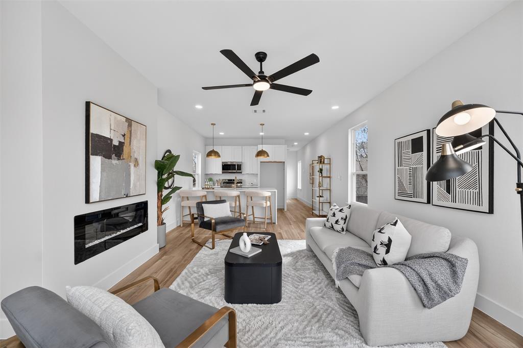 Lincoln Manor - Residential